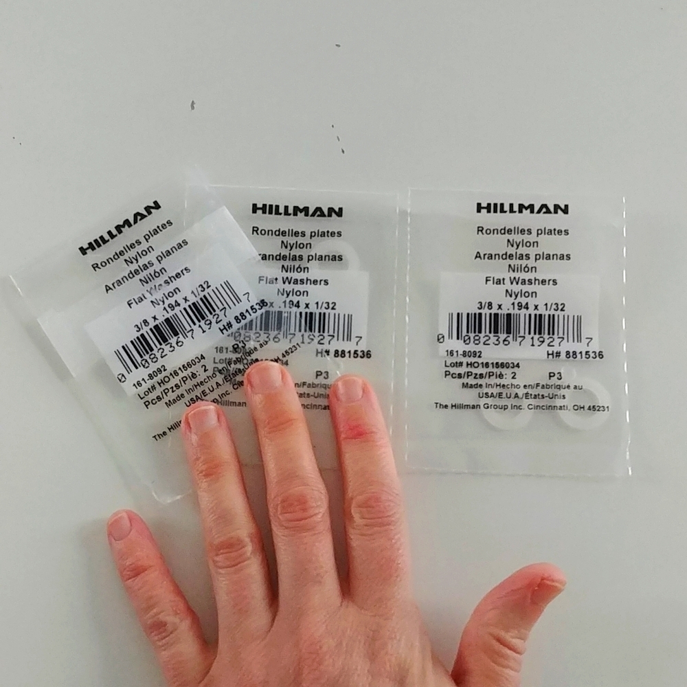 🗝FREE six nylon flat washers